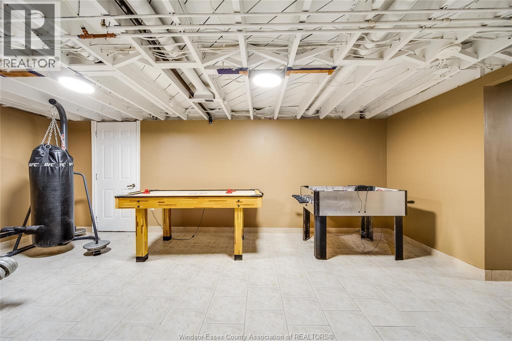 1131 MATTHEW BRADY, Windsor, Ontario, N8S3K2 — Photo 33