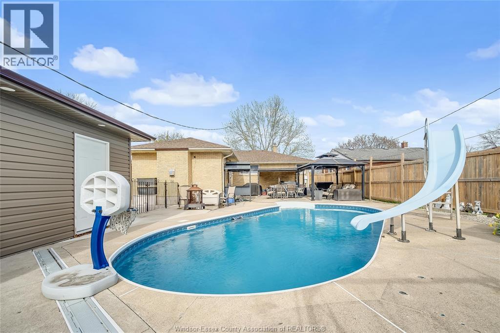 1131 MATTHEW BRADY, Windsor, Ontario, N8S3K2 — Photo 42