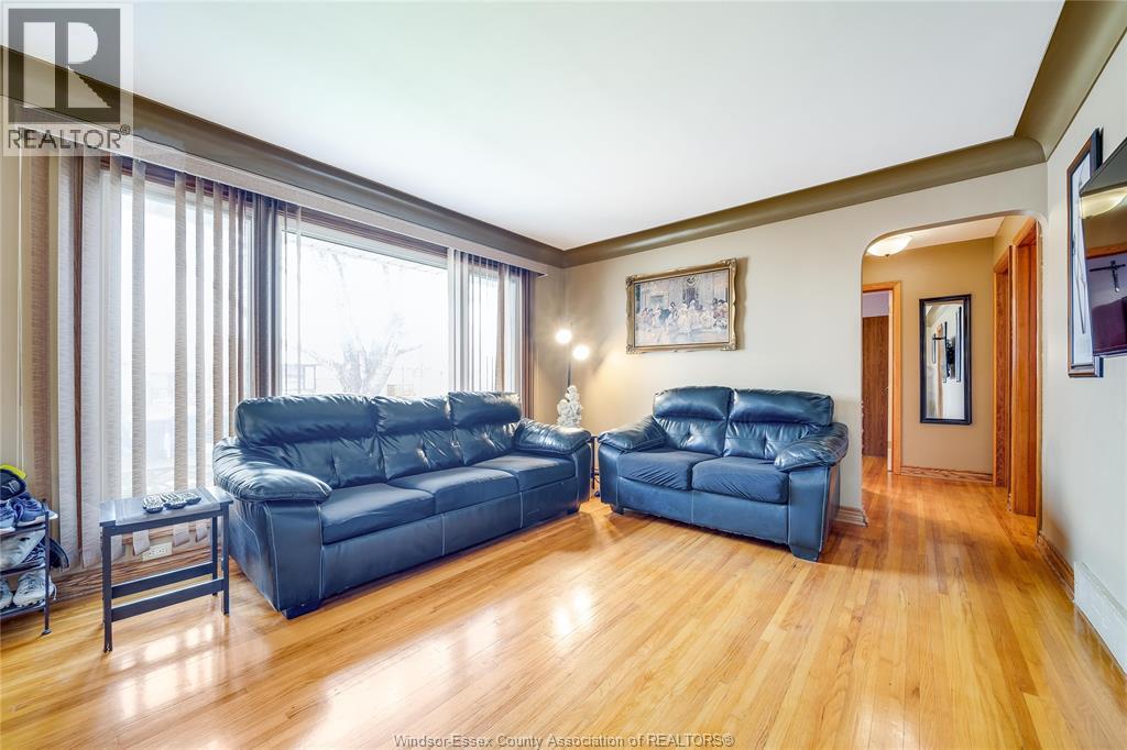 1131 MATTHEW BRADY, Windsor, Ontario, N8S3K2 — Photo 8