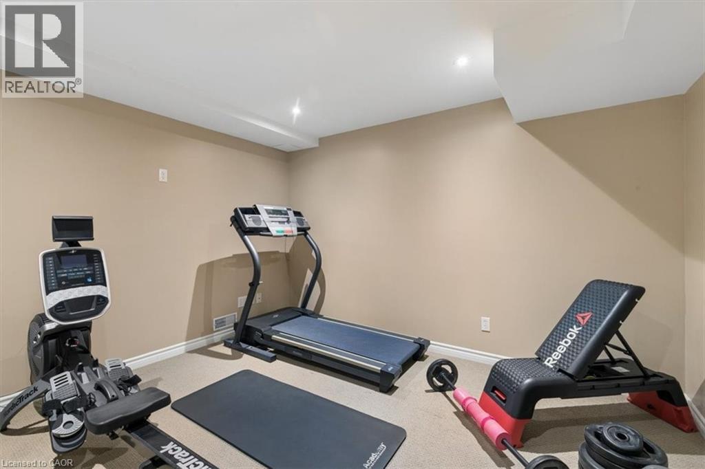 4 MARSH Crescent, Guelph, Ontario, N1L1M9 — Photo 34