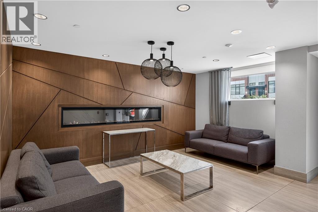 16 MARKLE Crescent Unit# 509, Ancaster, Ontario, L9G0H4 — Photo 3