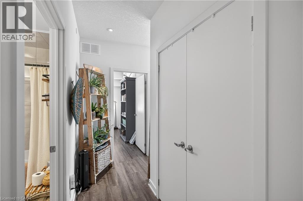 16 MARKLE Crescent Unit# 509, Ancaster, Ontario, L9G0H4 — Photo 6