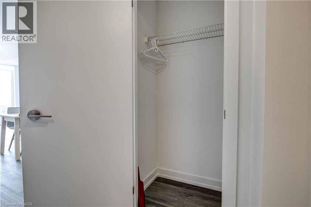 5 WELLINGTON Street S Unit# 1810, Kitchener, Ontario, N2G0E3 — Photo 26