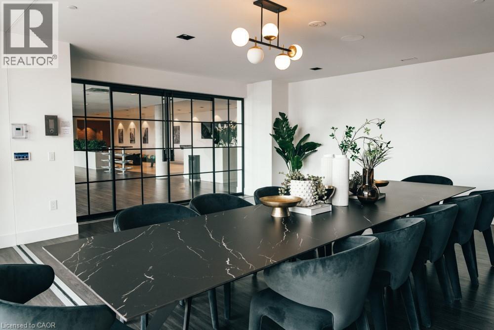 5 WELLINGTON Street S Unit# 1810, Kitchener, Ontario, N2G0E3 — Photo 34