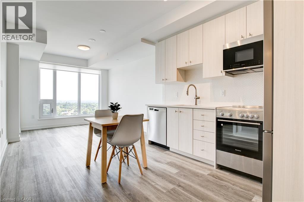 5 WELLINGTON Street S Unit# 1810, Kitchener, Ontario, N2G0E3 — Photo 4