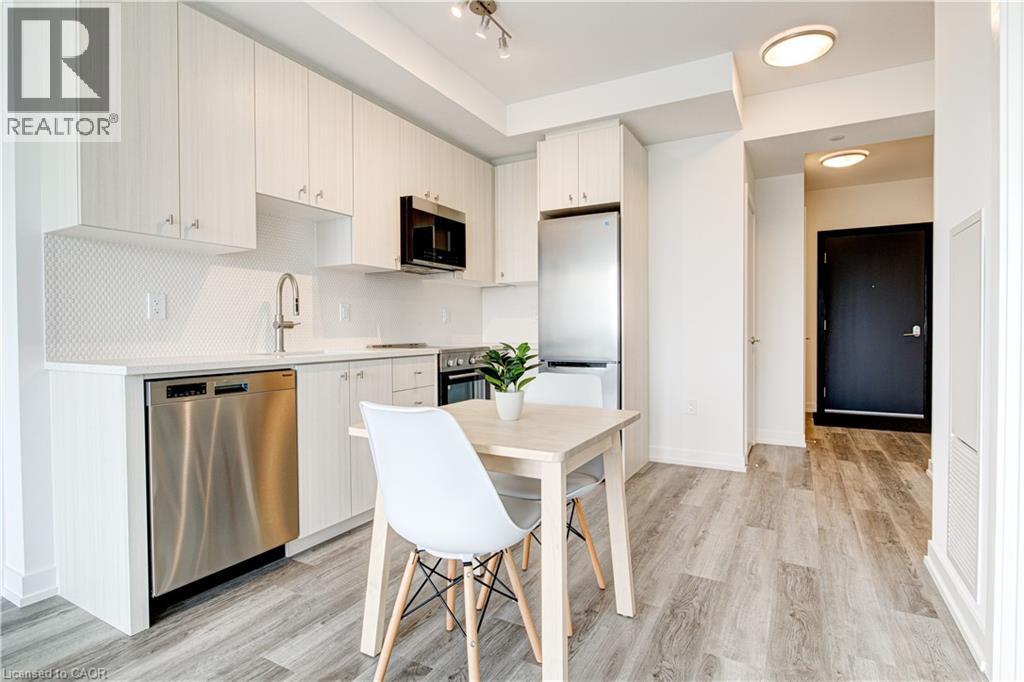 5 WELLINGTON Street S Unit# 1810, Kitchener, Ontario, N2G0E3 — Photo 7