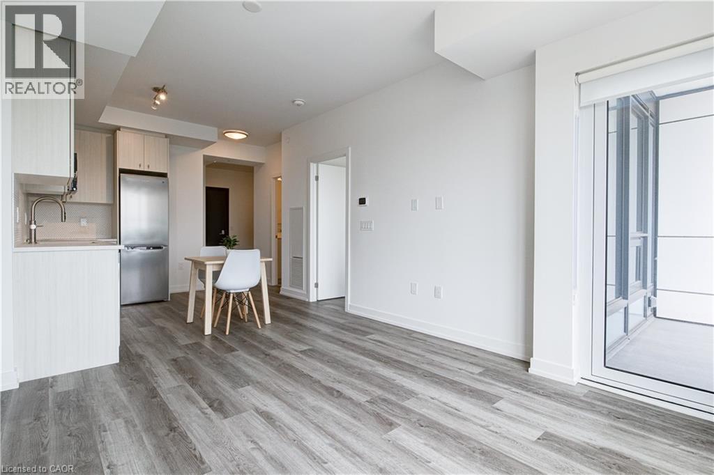 5 WELLINGTON Street S Unit# 1810, Kitchener, Ontario, N2G0E3 — Photo 9