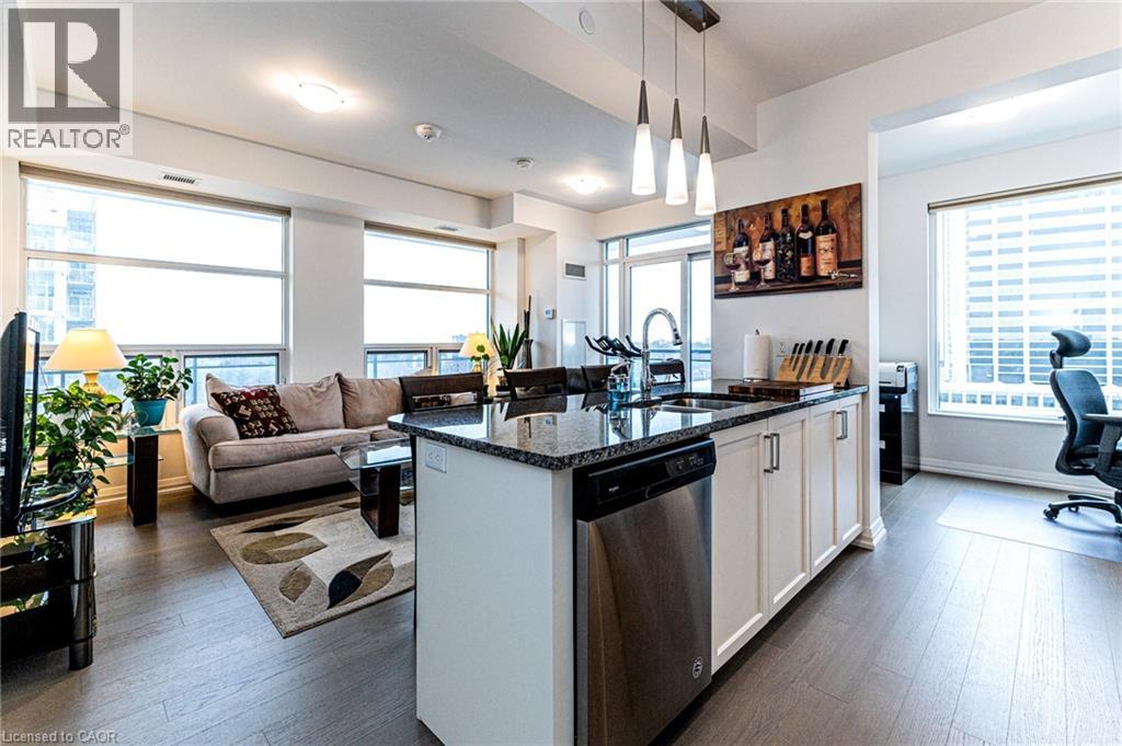 155 CAROLINE Street S Unit# 1106, Waterloo, Ontario, N2L0J8 — Photo 6