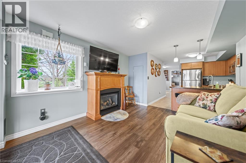 35 MOUNTFORD Drive Unit# 124, Guelph, Ontario, N1E0G6 — Photo 9