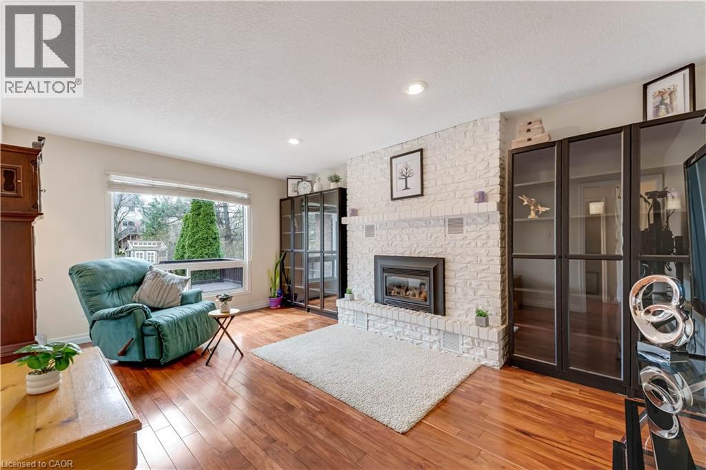 109 ASHBERRY Place, Waterloo, Ontario, N2T1G8 — Photo 14