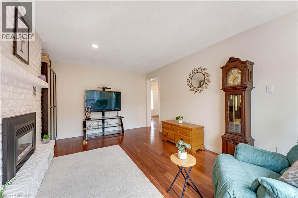 109 ASHBERRY Place, Waterloo, Ontario, N2T1G8 — Photo 16