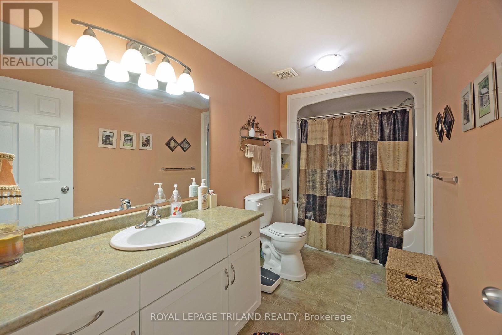 18 COLEMAN COURT, St. Thomas, Ontario, N5R0A5 — Photo 26