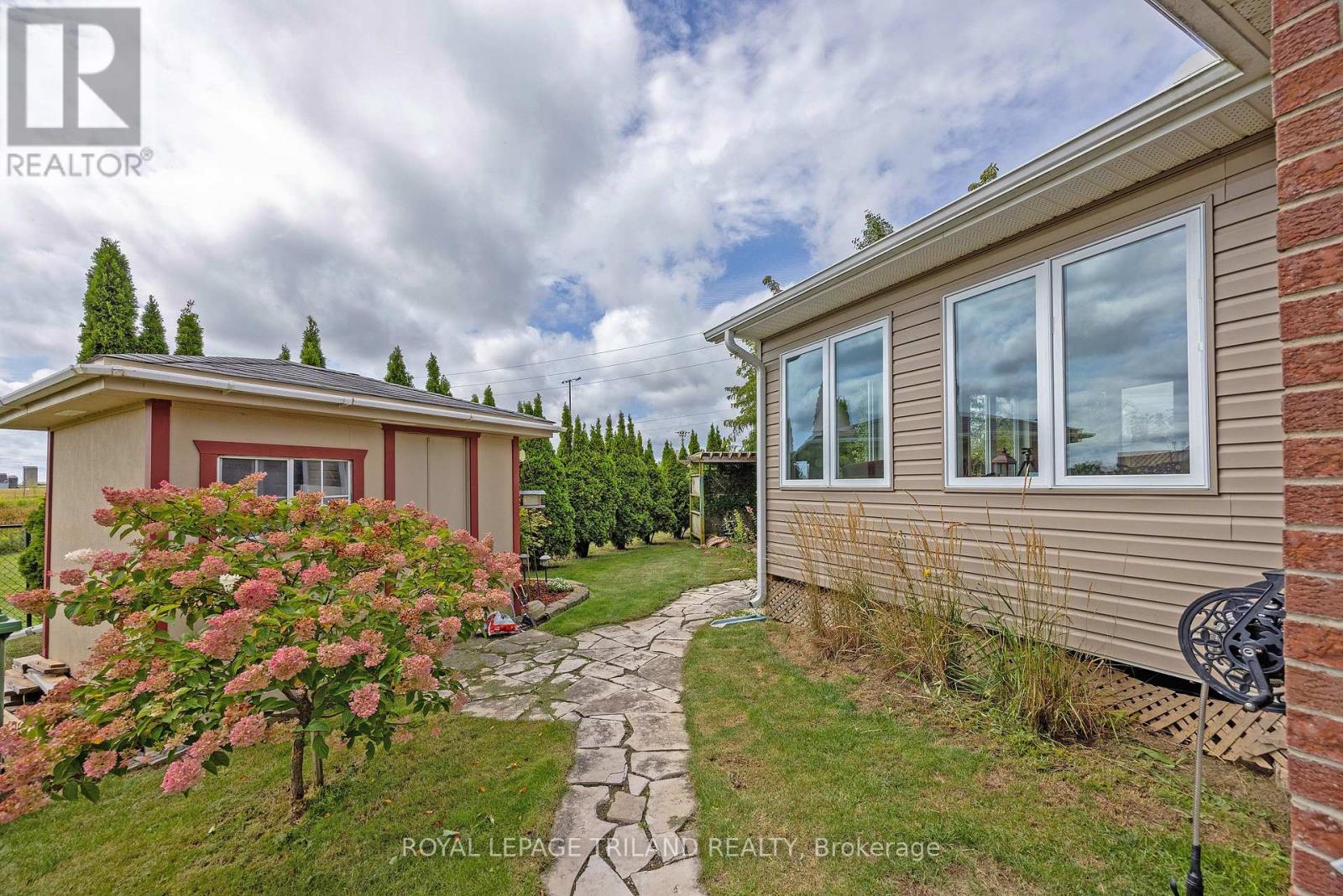 18 COLEMAN COURT, St. Thomas, Ontario, N5R0A5 — Photo 32