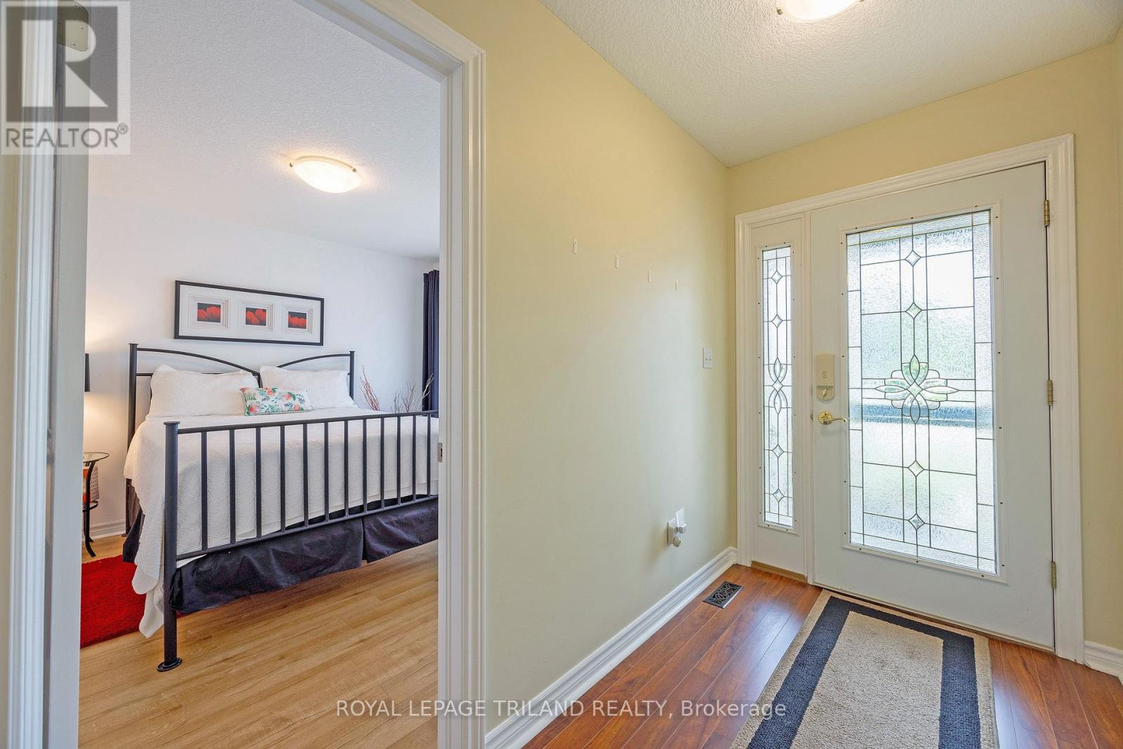 18 COLEMAN COURT, St. Thomas, Ontario, N5R0A5 — Photo 5