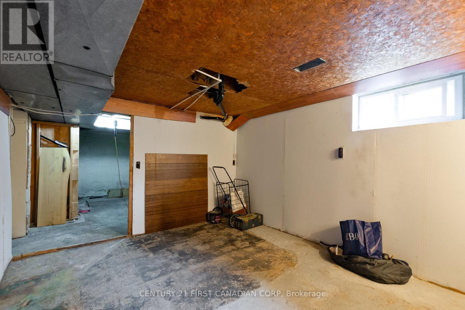 65 FIRST AVENUE, St. Thomas, Ontario, N5R4N3 — Photo 27