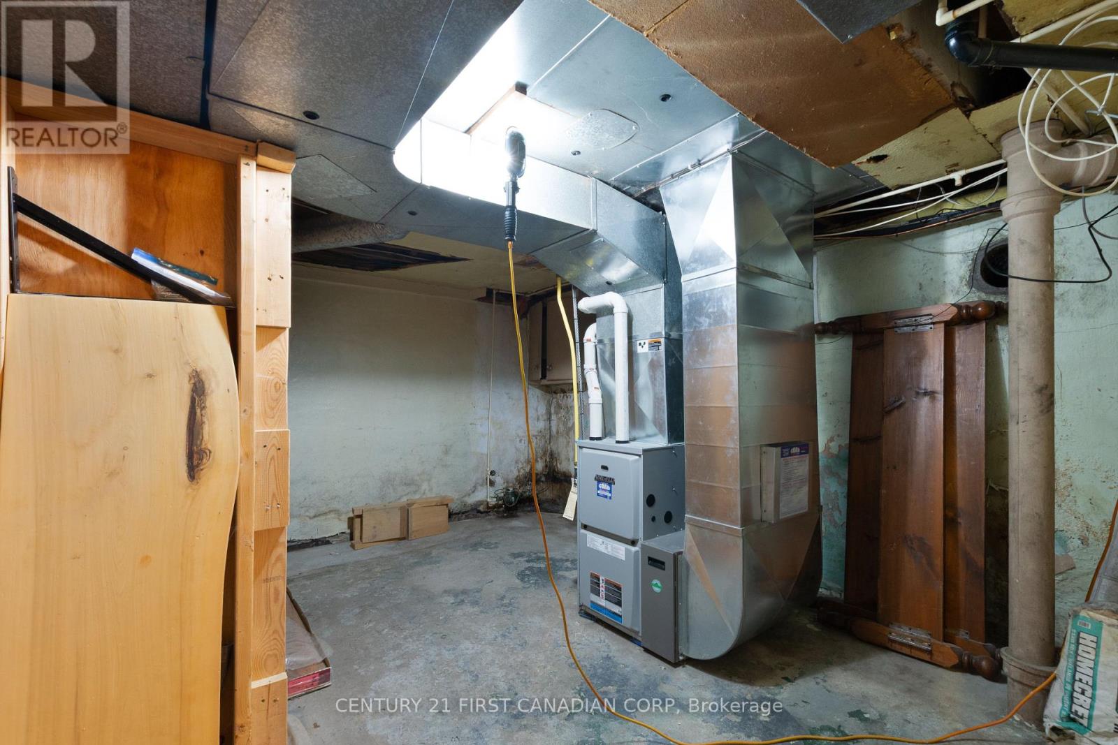 65 FIRST AVENUE, St. Thomas, Ontario, N5R4N3 — Photo 29