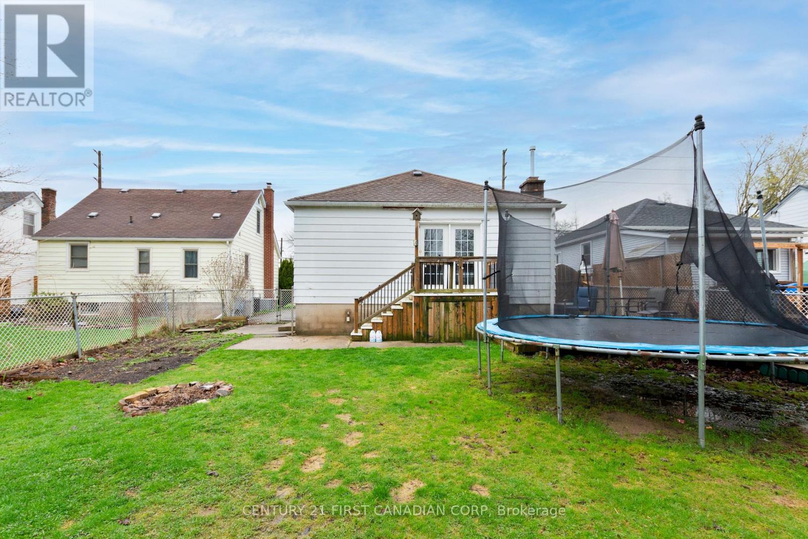 65 FIRST AVENUE, St. Thomas, Ontario, N5R4N3 — Photo 32