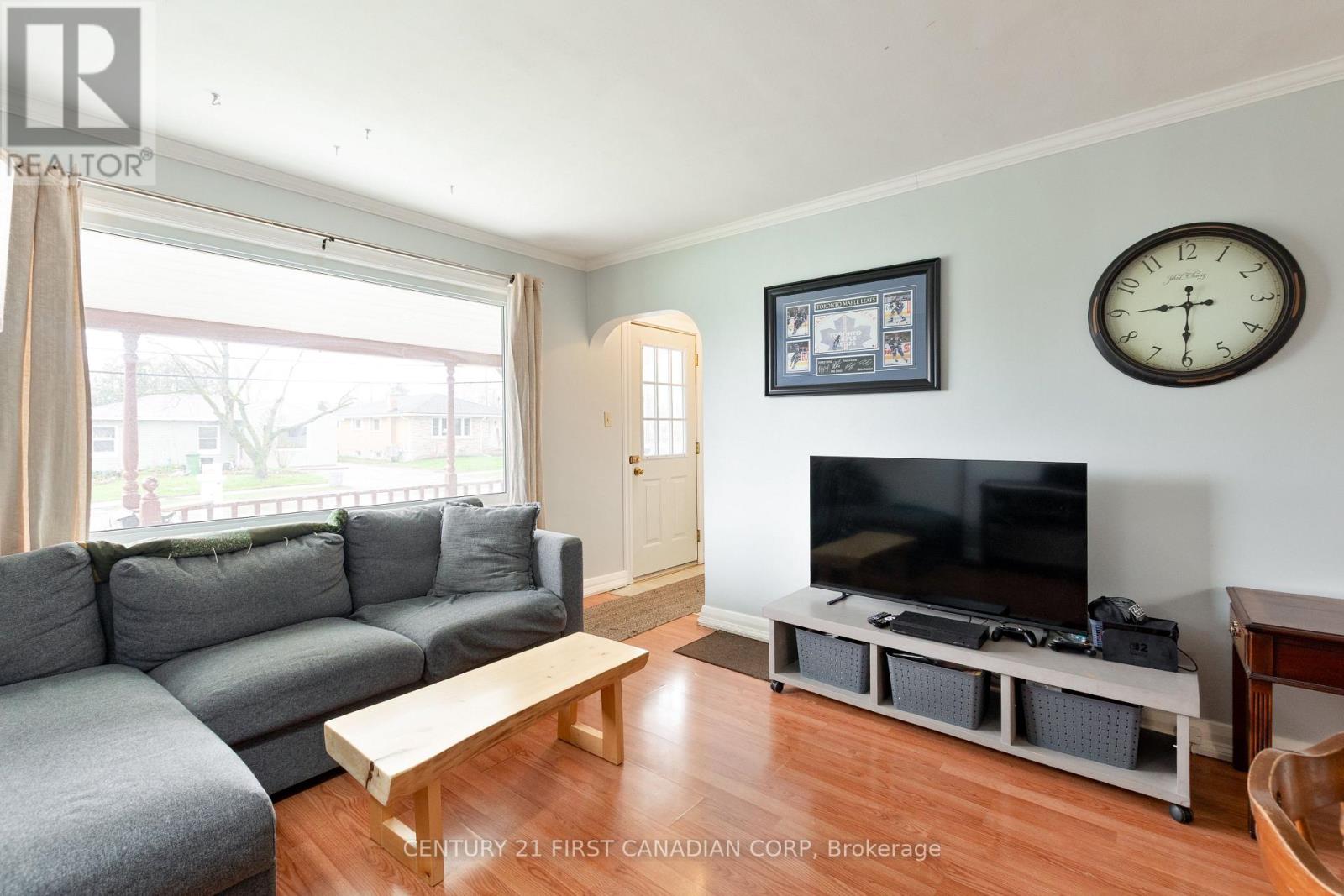 65 FIRST AVENUE, St. Thomas, Ontario, N5R4N3 — Photo 6