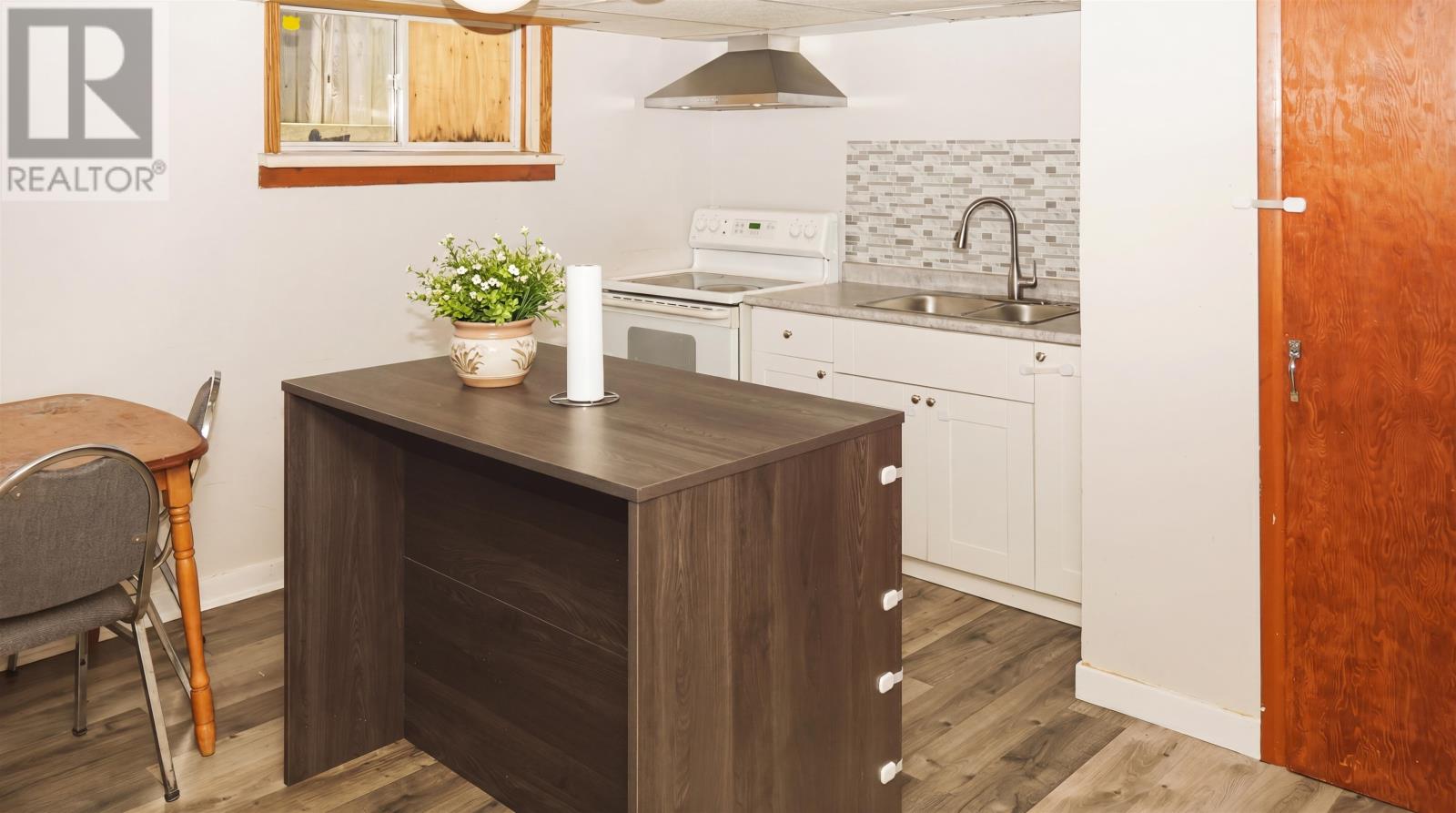 2023 Donald ST, Thunder Bay, Ontario, P7E5W9 — Photo 18