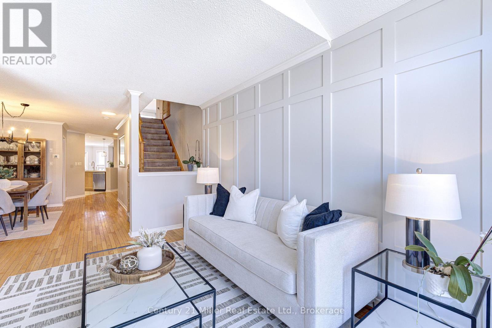 2142 MEADOWGLEN DRIVE, Oakville (WM Westmount), Ontario, L6M4C8 — Photo 3