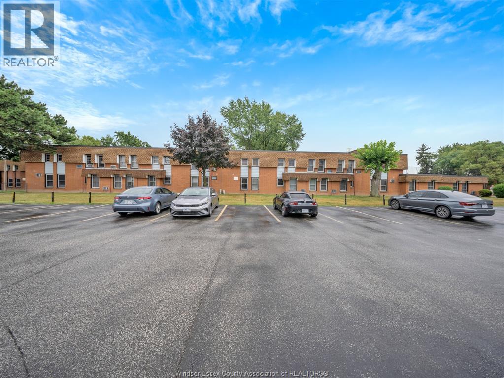 6211 THORNBERRY CRESCENT Unit# 250, Windsor, Ontario, N8T3A5 — Photo 25