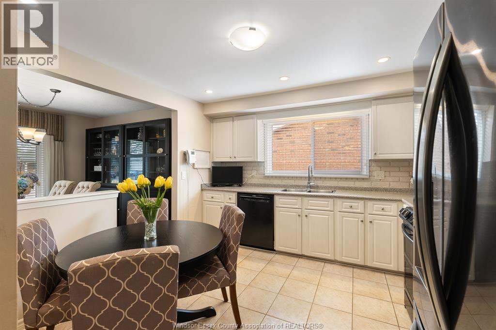 9535 Chestnut DRIVE, Windsor, Ontario, N8R1G9 — Photo 21