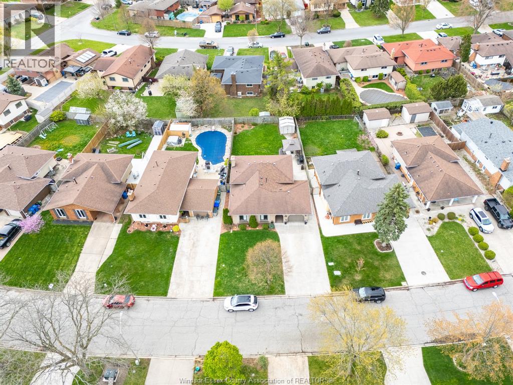 9535 Chestnut DRIVE, Windsor, Ontario, N8R1G9 — Photo 3