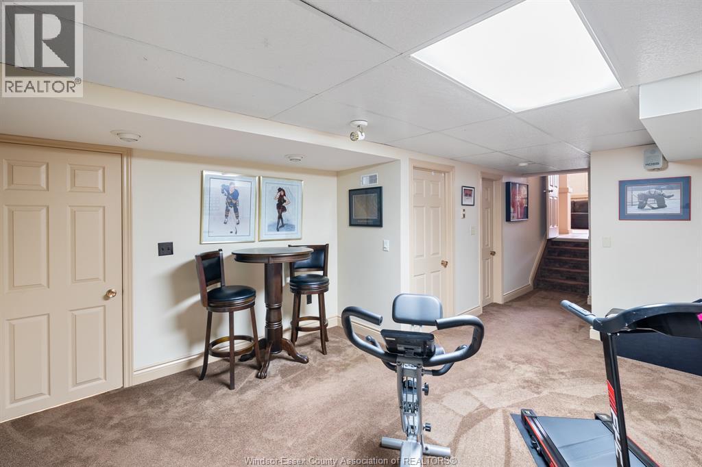 9535 Chestnut DRIVE, Windsor, Ontario, N8R1G9 — Photo 37