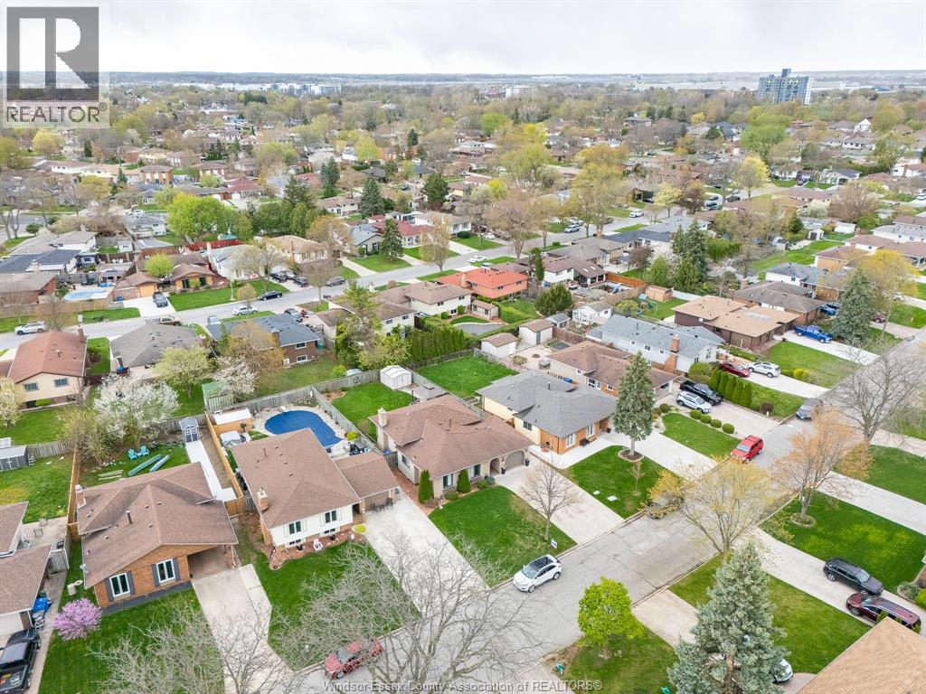 9535 Chestnut DRIVE, Windsor, Ontario, N8R1G9 — Photo 9