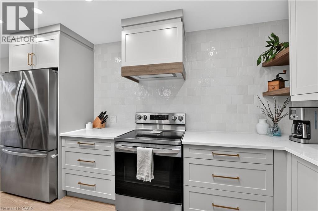 23 BRENLYN Court, Hamilton, Ontario, L9C4N8 — Photo 14