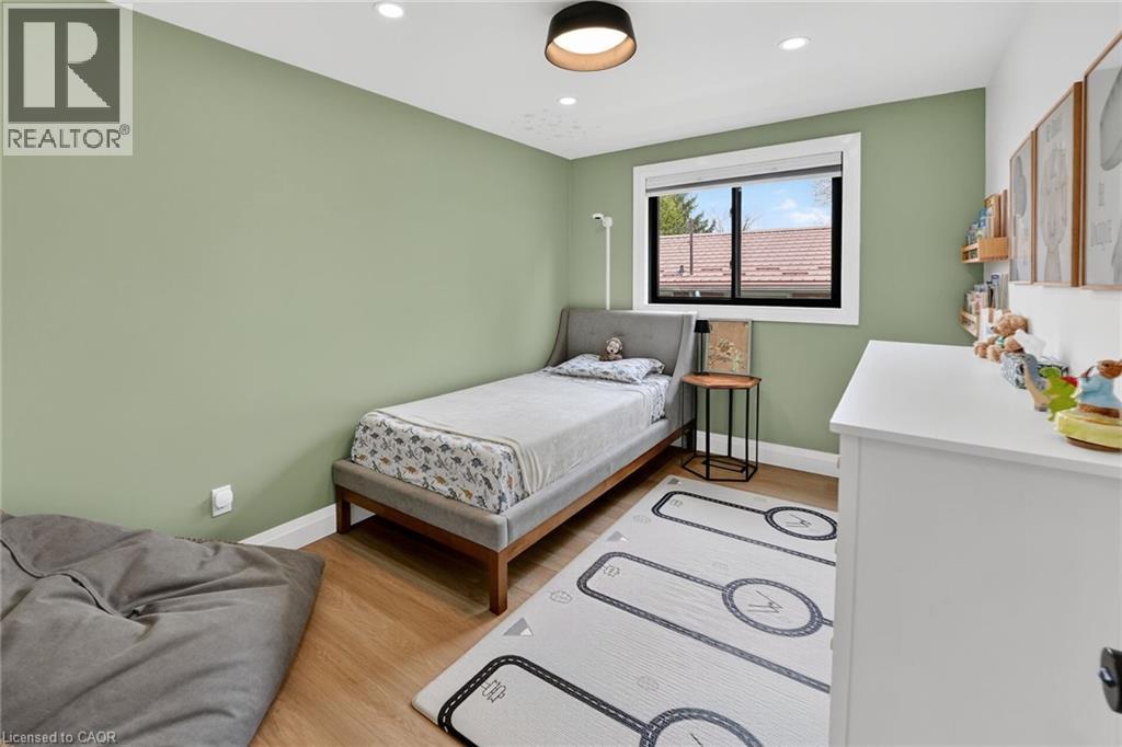 23 BRENLYN Court, Hamilton, Ontario, L9C4N8 — Photo 17