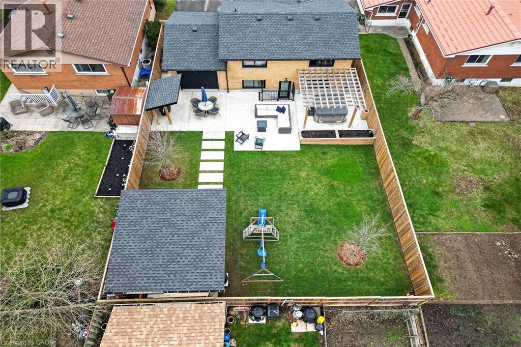 23 BRENLYN Court, Hamilton, Ontario, L9C4N8 — Photo 32