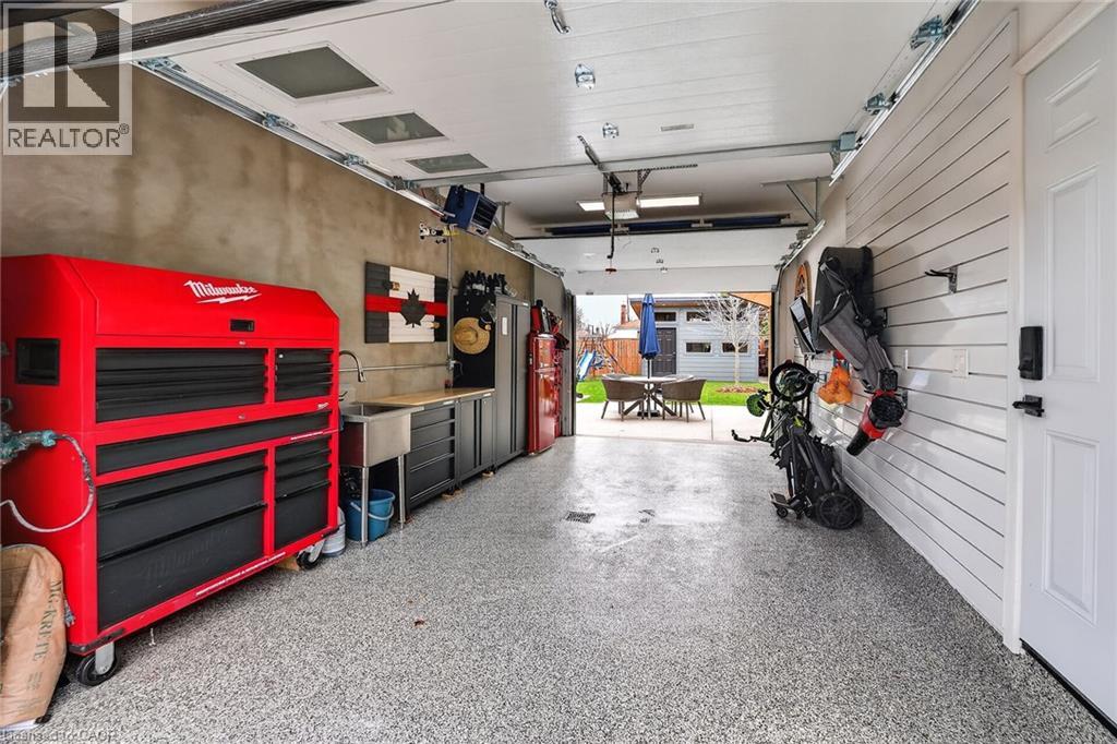 23 BRENLYN Court, Hamilton, Ontario, L9C4N8 — Photo 35