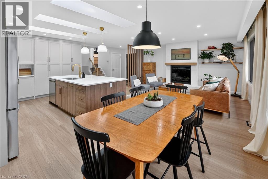 23 BRENLYN Court, Hamilton, Ontario, L9C4N8 — Photo 9