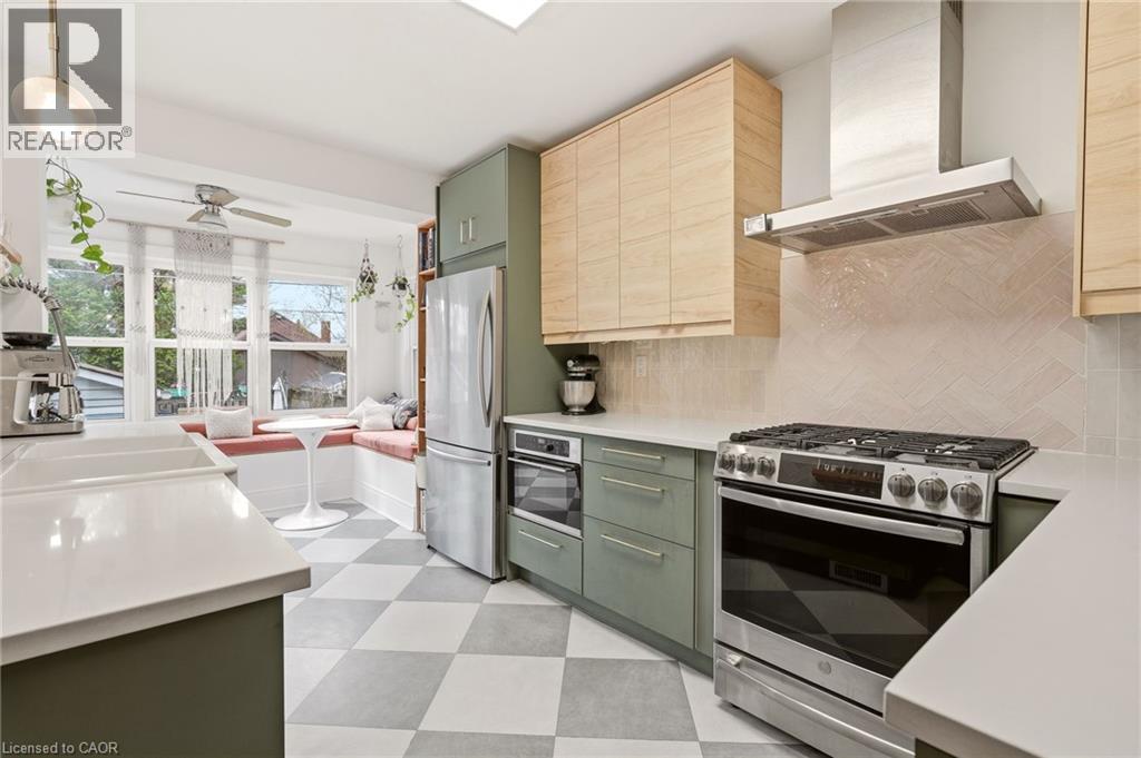 80 WEIR Street N, Hamilton, Ontario, L8H5E8 — Photo 8