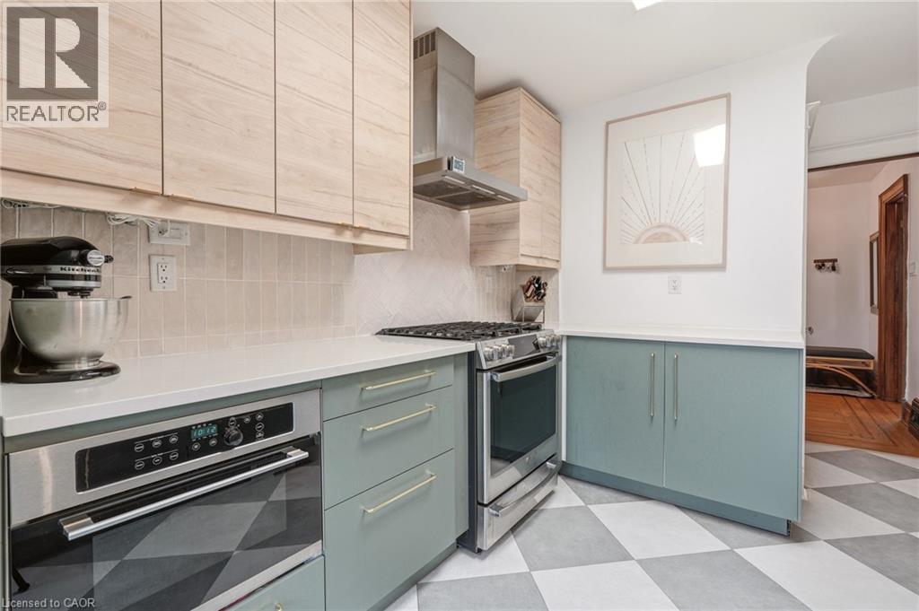 80 WEIR Street N, Hamilton, Ontario, L8H5E8 — Photo 9