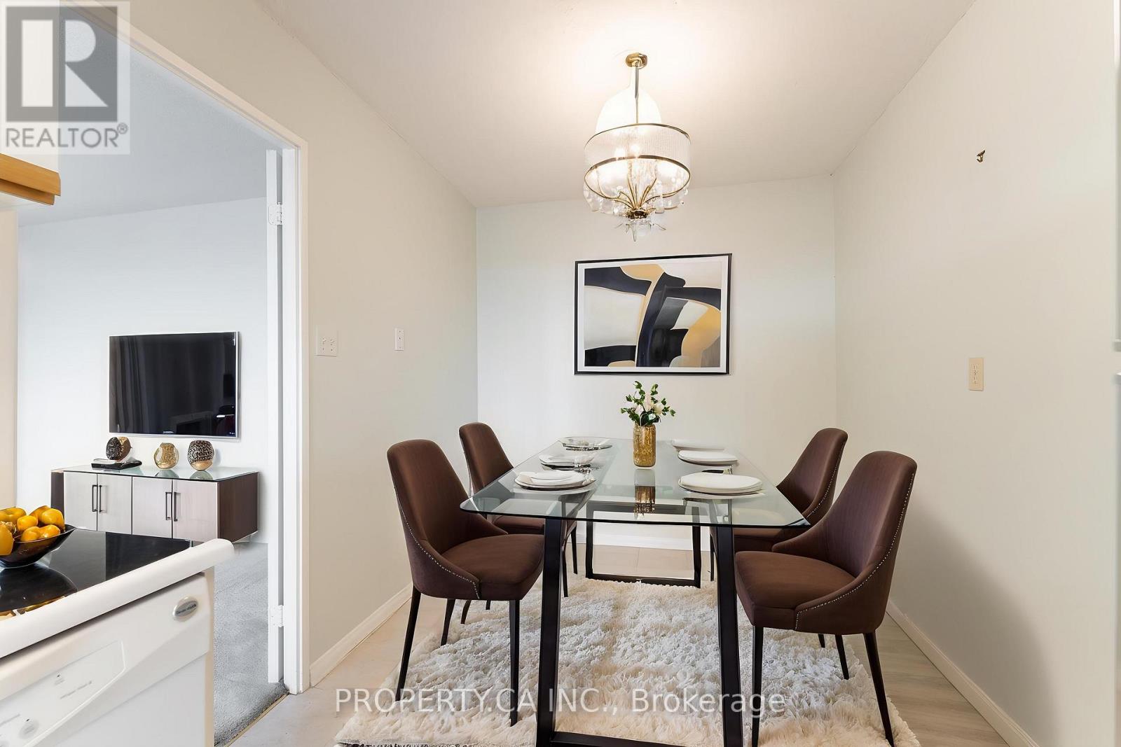 802 - 3000 BATHURST STREET, Toronto (Englemount-Lawrence), Ontario, M6B3B4 — Photo 10