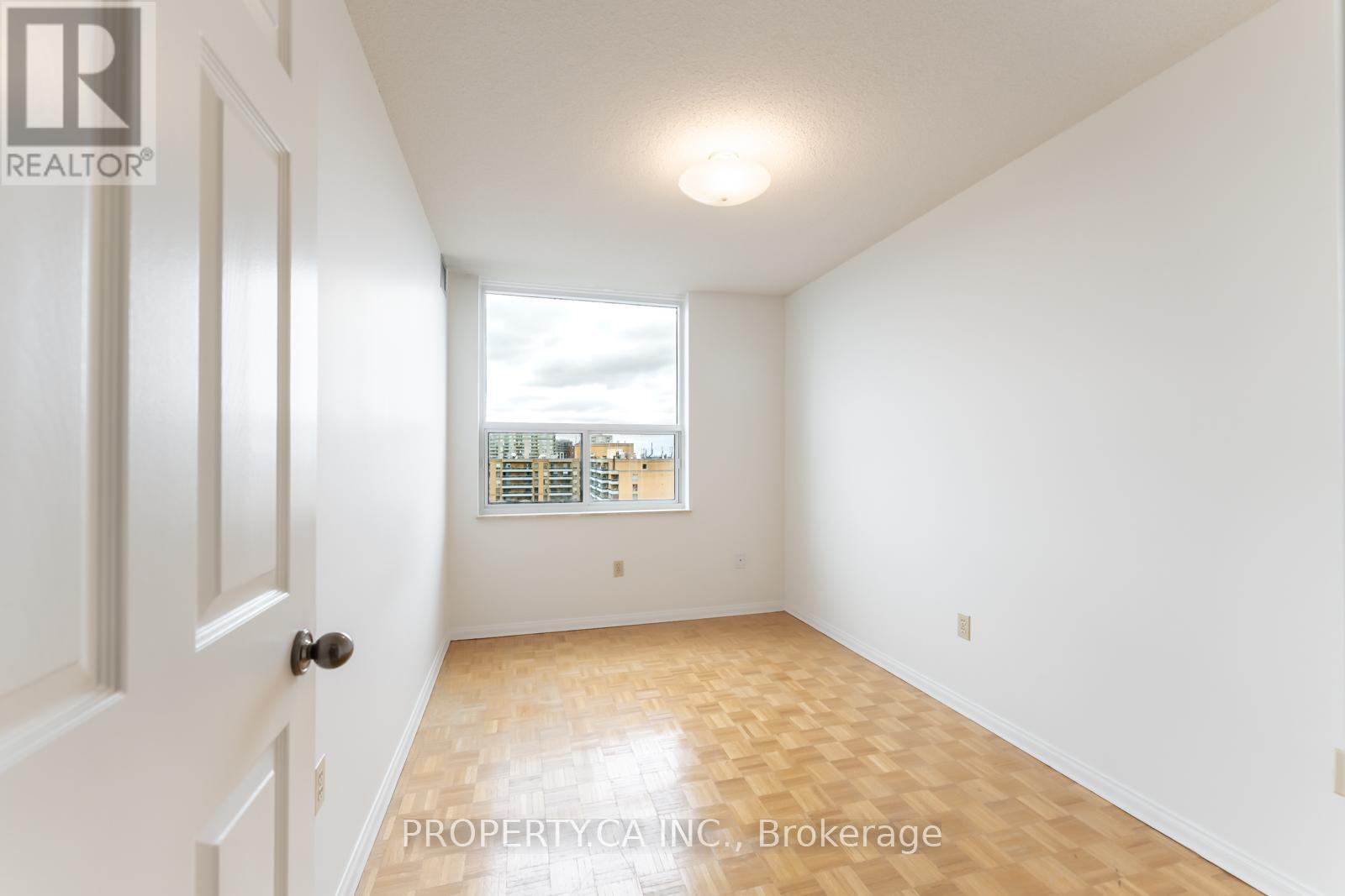 802 - 3000 BATHURST STREET, Toronto (Englemount-Lawrence), Ontario, M6B3B4 — Photo 29