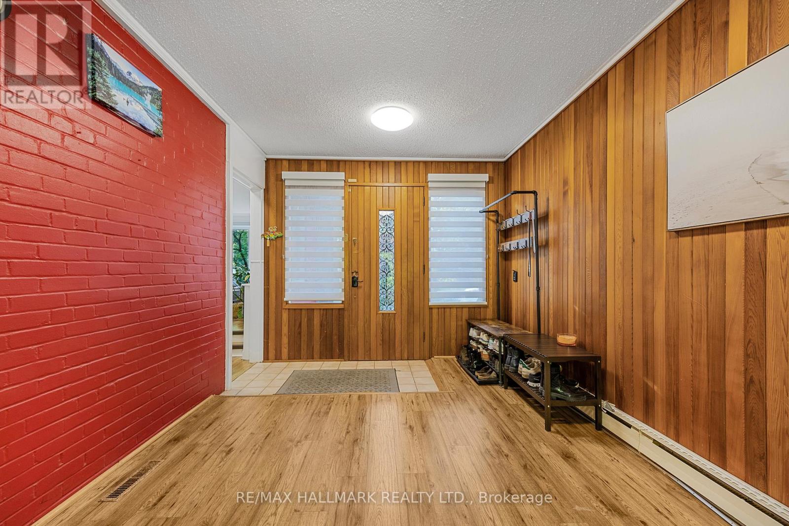 80 BERKINSHAW CRESCENT, Toronto (Banbury-Don Mills), Ontario, M3B2T2 — Photo 3