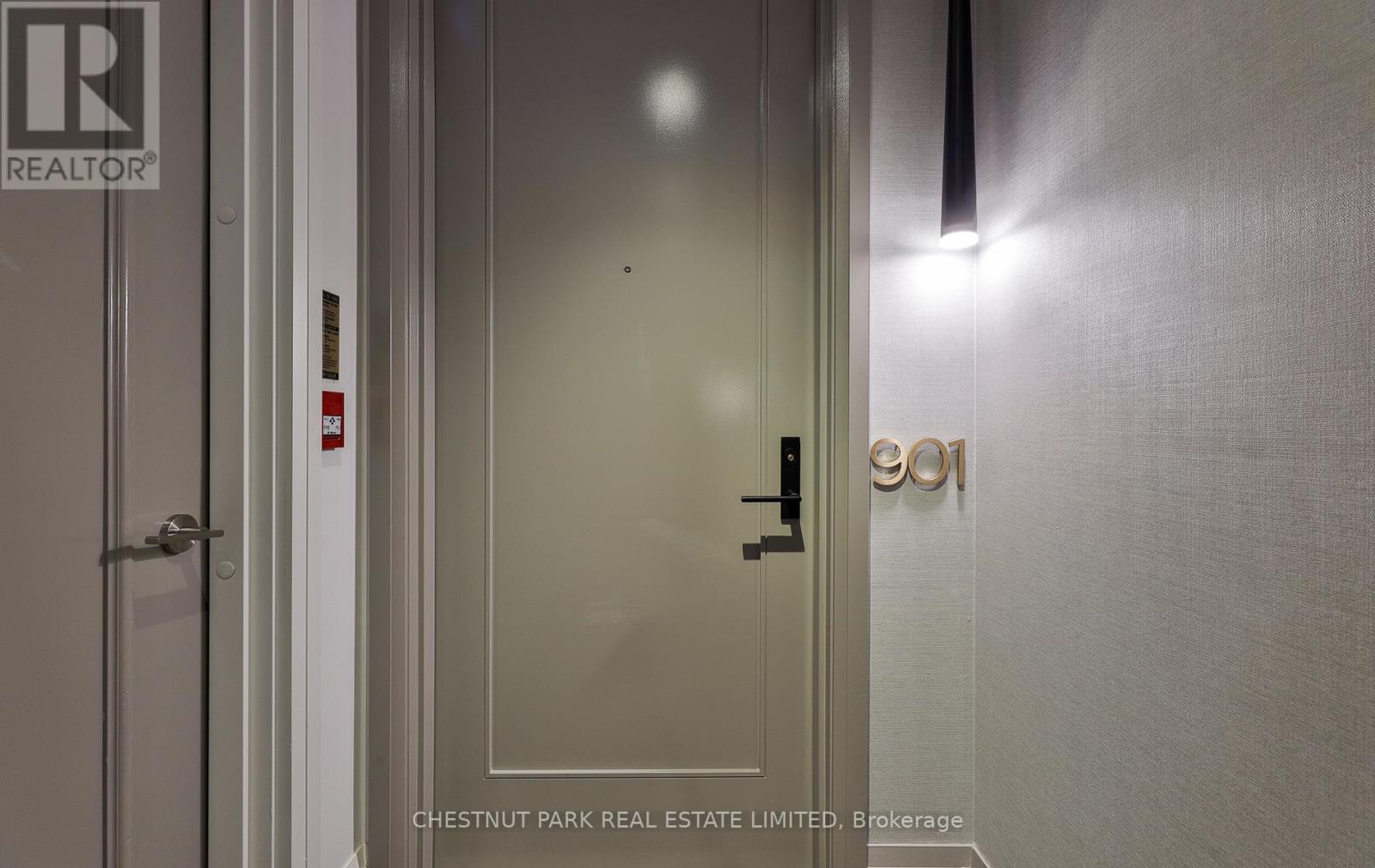 901 - 128 PEARS AVENUE, Toronto (Annex), Ontario, M5R1T2 — Photo 2