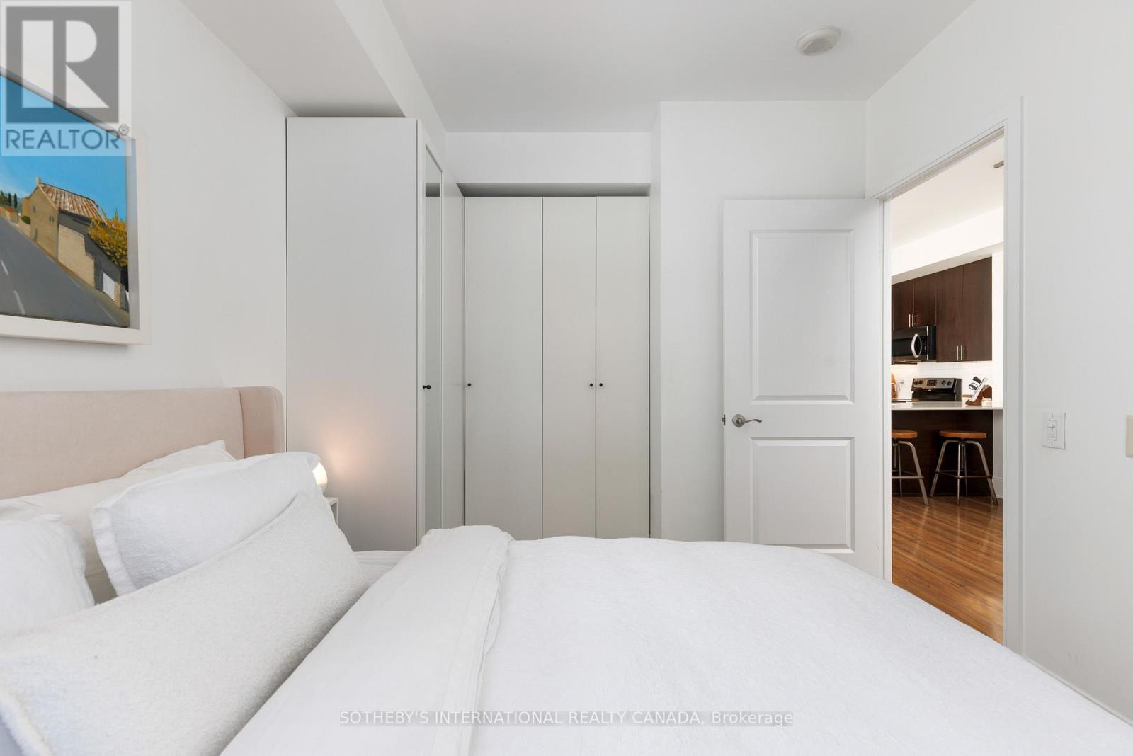 303 - 560 FRONT STREET W, Toronto (Waterfront Communities), Ontario, M5V1C1 — Photo 6