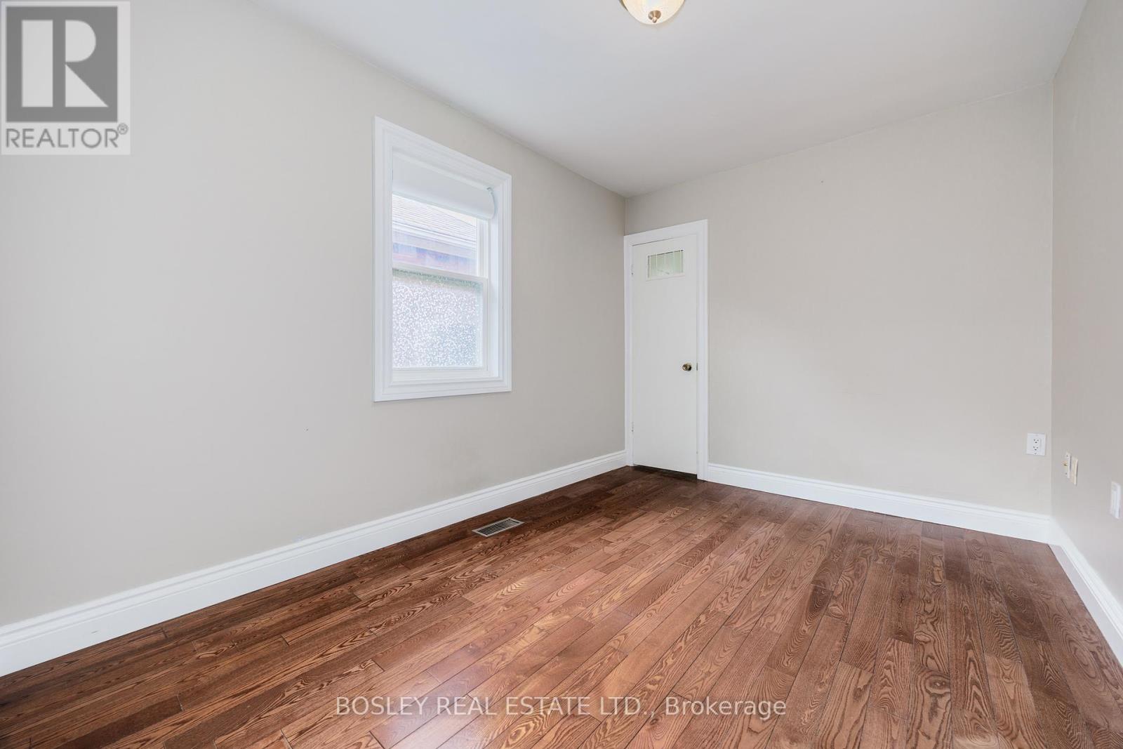 651 COSBURN AVENUE, Toronto (Danforth Village-East York), Ontario, M4C2V1 — Photo 13