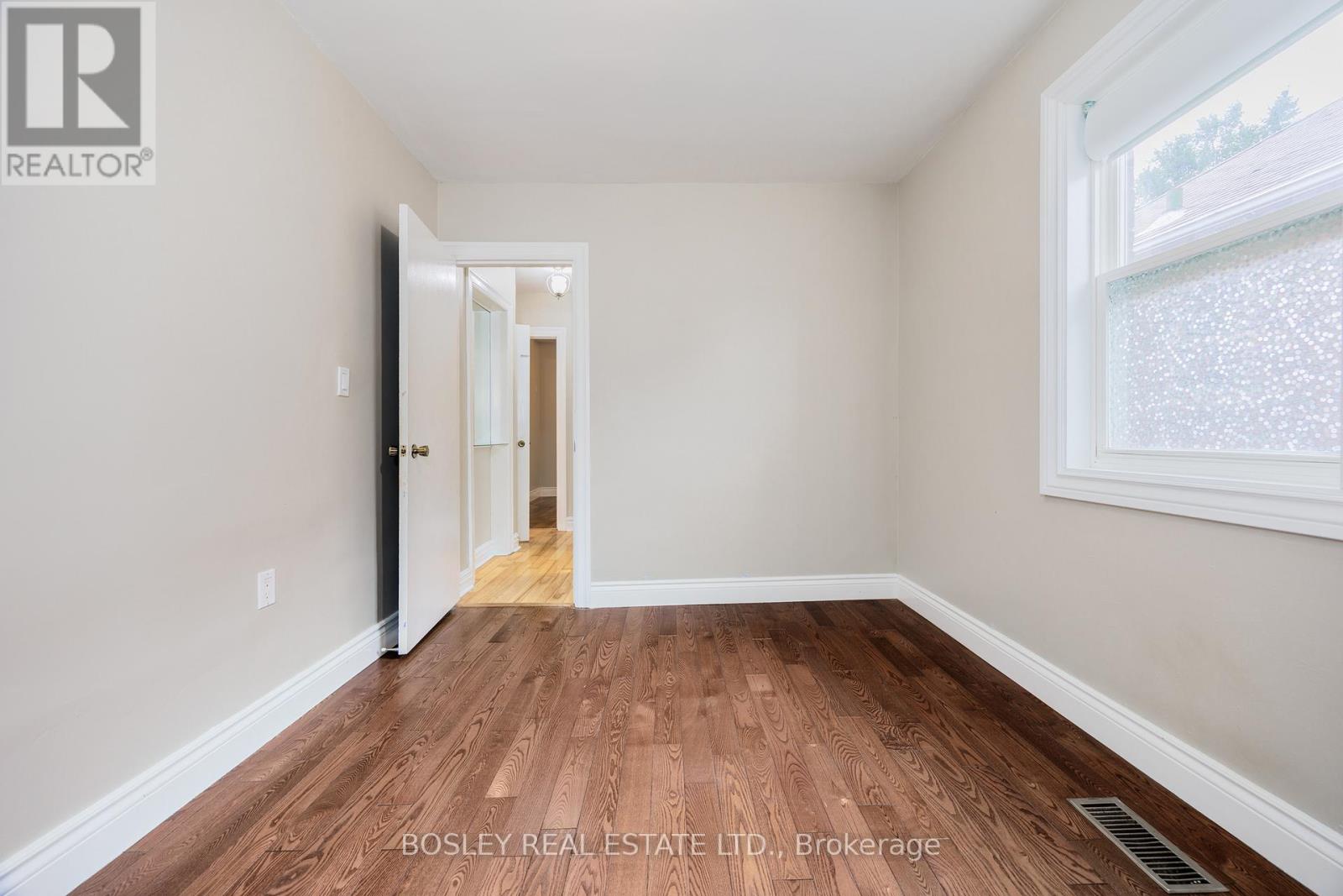 651 COSBURN AVENUE, Toronto (Danforth Village-East York), Ontario, M4C2V1 — Photo 14