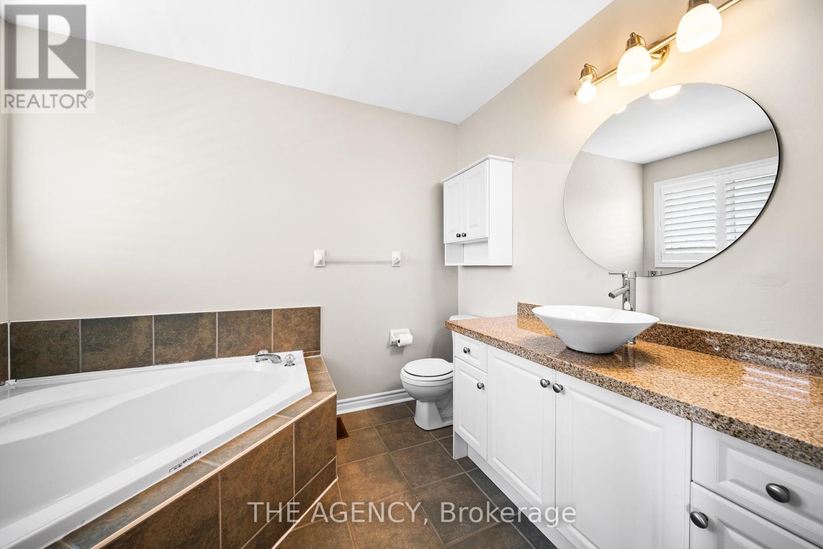 18 WILDFLOWER DRIVE, Richmond Hill (Oak Ridges), Ontario, L4E3Y5 — Photo 21