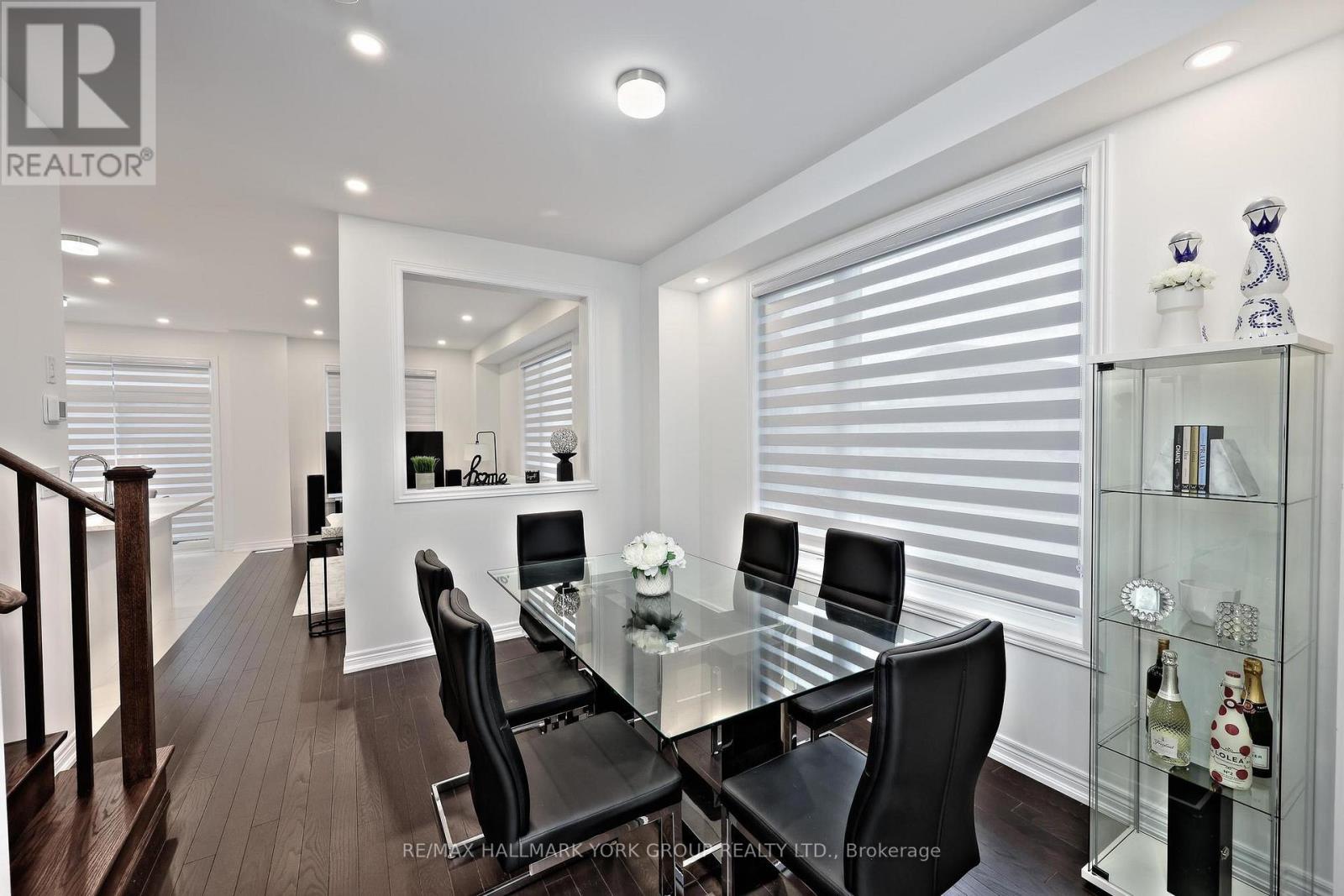 145 FENCHURCH MANOR, Barrie, Ontario, L9J0X1 — Photo 5