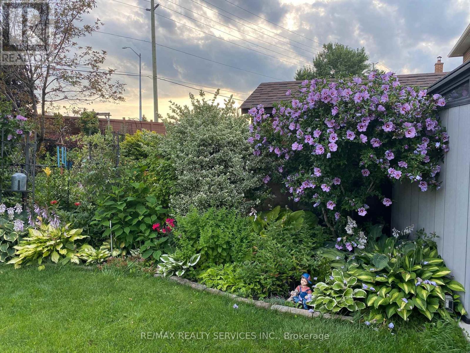 40 CRENSHAW COURT, Brampton (Heart Lake West), Ontario, L6Z1W9 — Photo 35