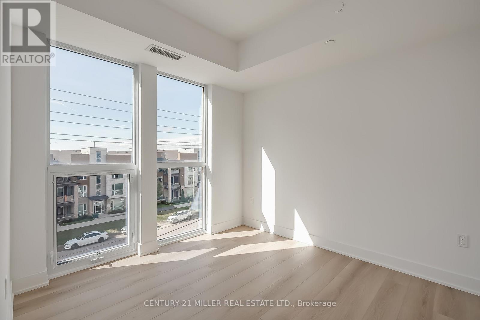 408 - 2343 KHALSA GATE, Oakville (WM Westmount), Ontario, L6M4J2 — Photo 10