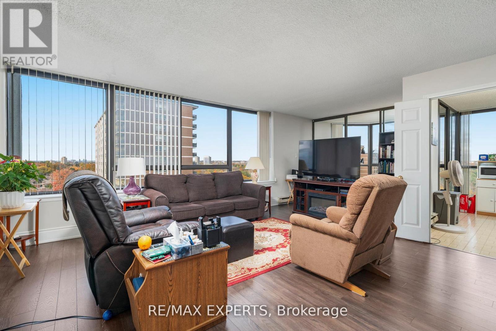 1103 - 40 RICHVIEW ROAD, Toronto (Humber Heights), Ontario, M9A5C1 — Photo 12