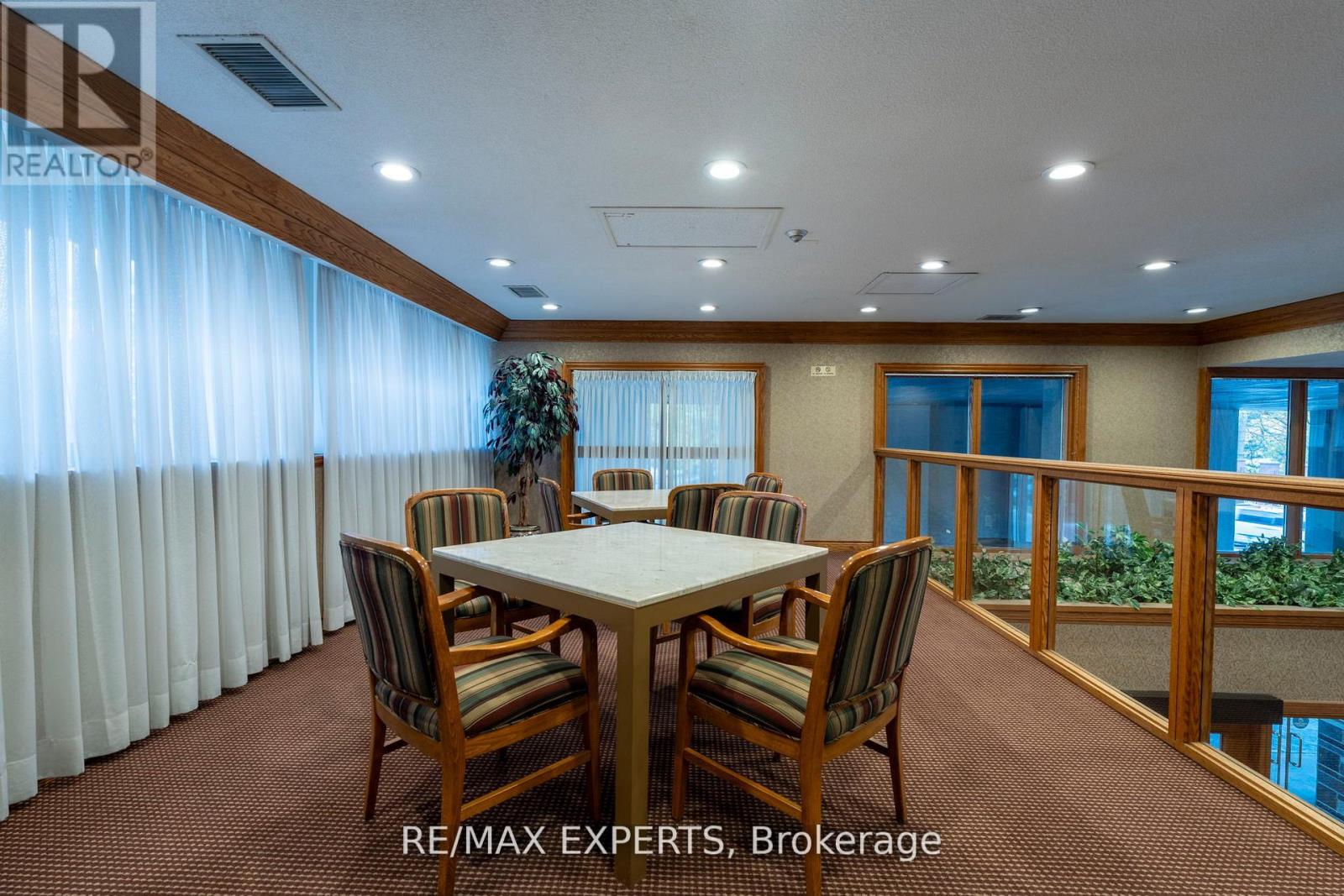 1103 - 40 RICHVIEW ROAD, Toronto (Humber Heights), Ontario, M9A5C1 — Photo 6