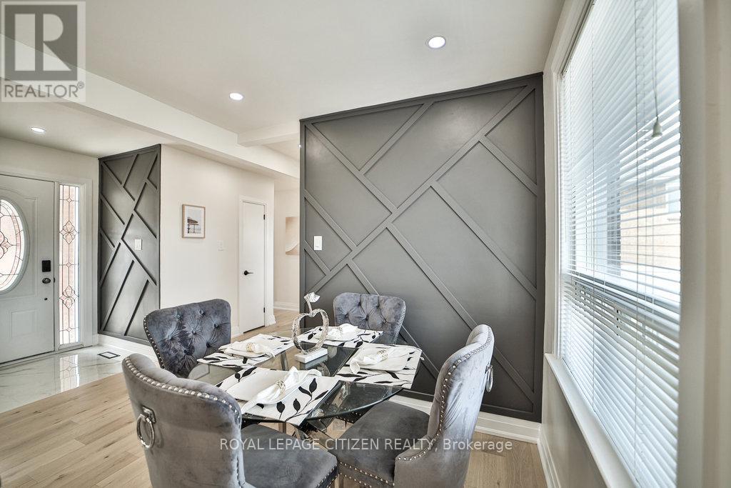 34 BELLEGLADE COURT, Toronto (Humbermede), Ontario, M9M2W4 — Photo 12